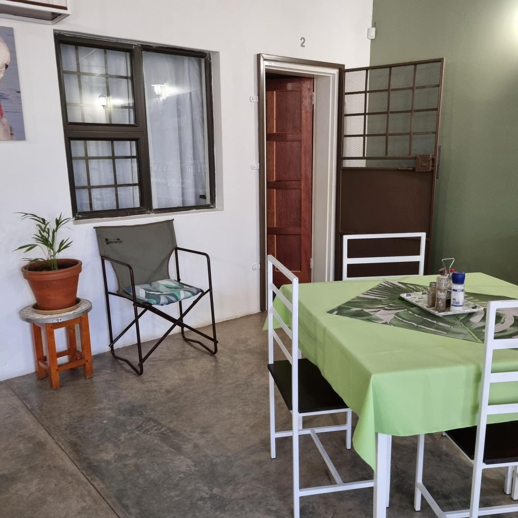 Olienhoff Guesthouse Otavi Eksteriør billede