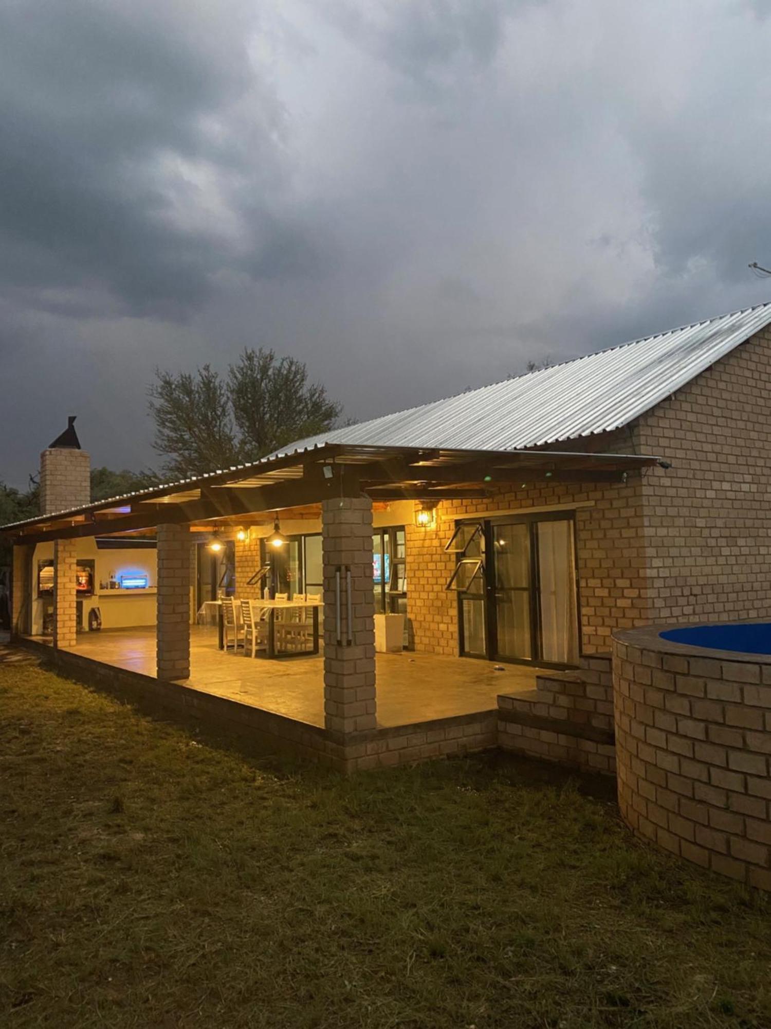 Olienhoff Guesthouse Otavi Eksteriør billede