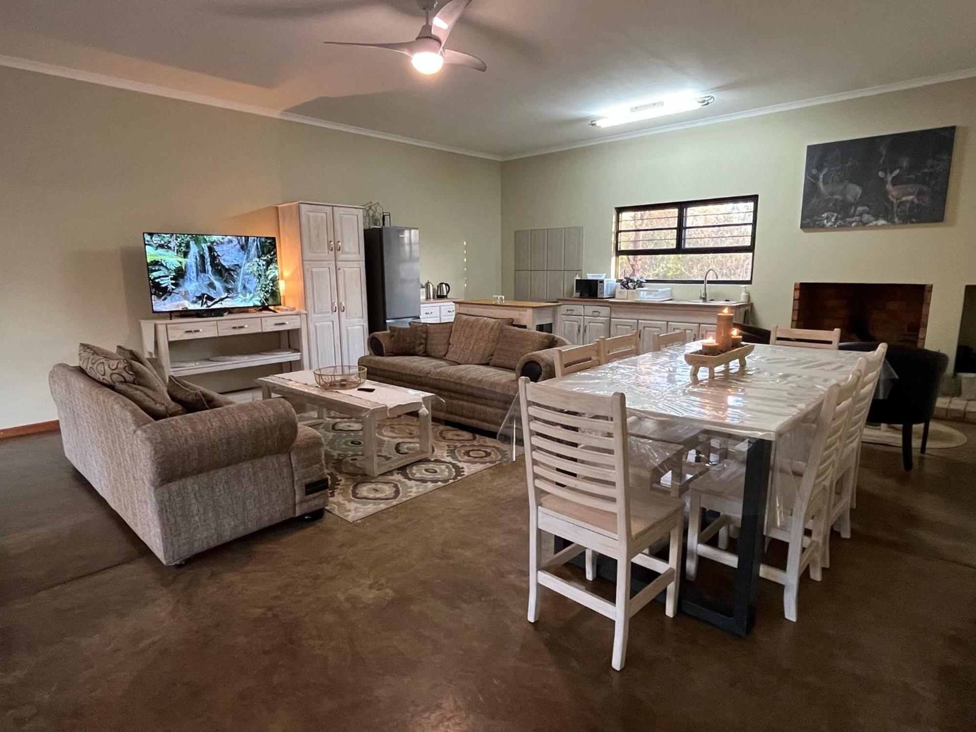 Olienhoff Guesthouse Otavi Eksteriør billede